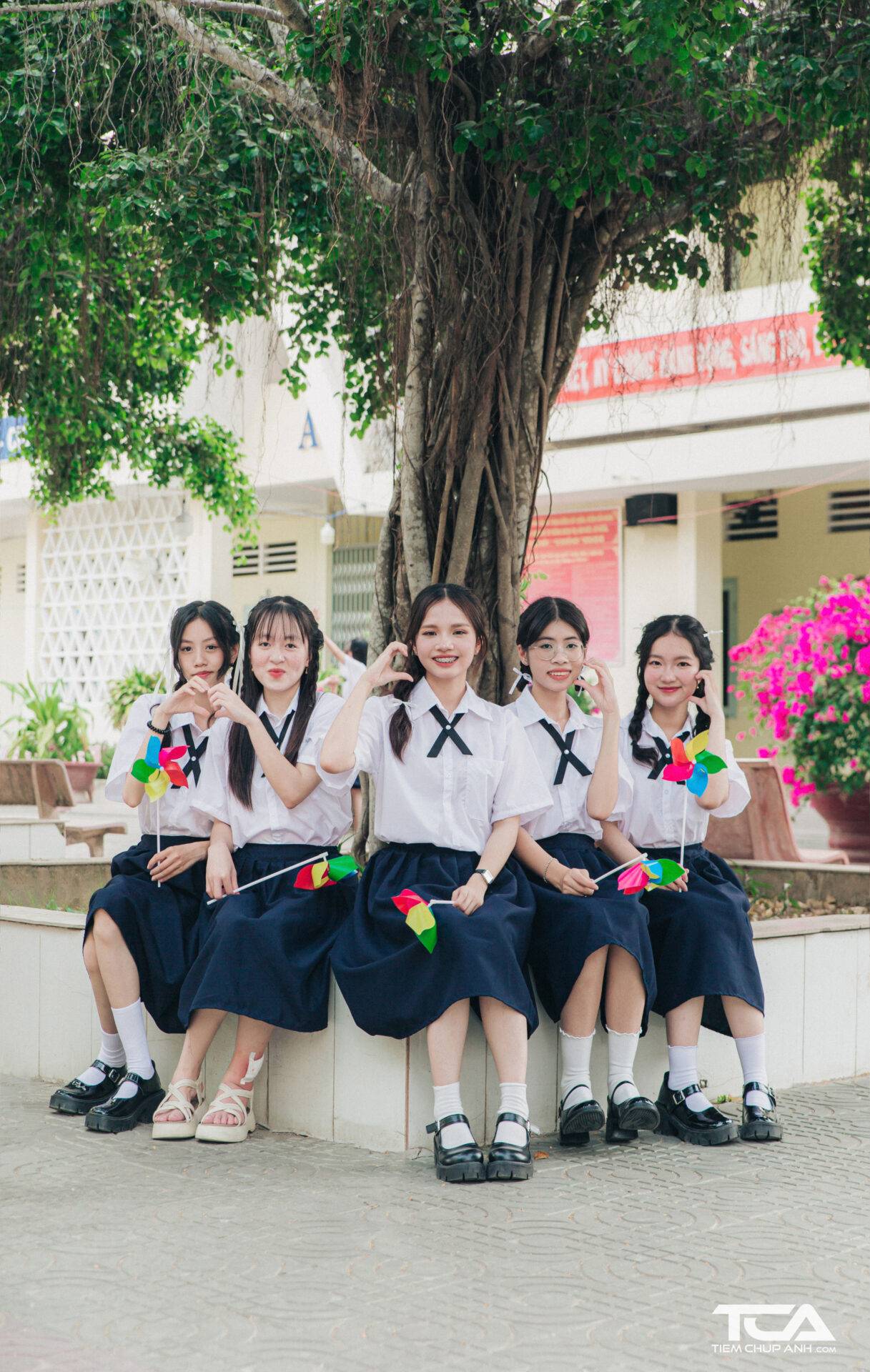 thuê đồng phục kỷ yếu concept học sinh nữ Thái Lan