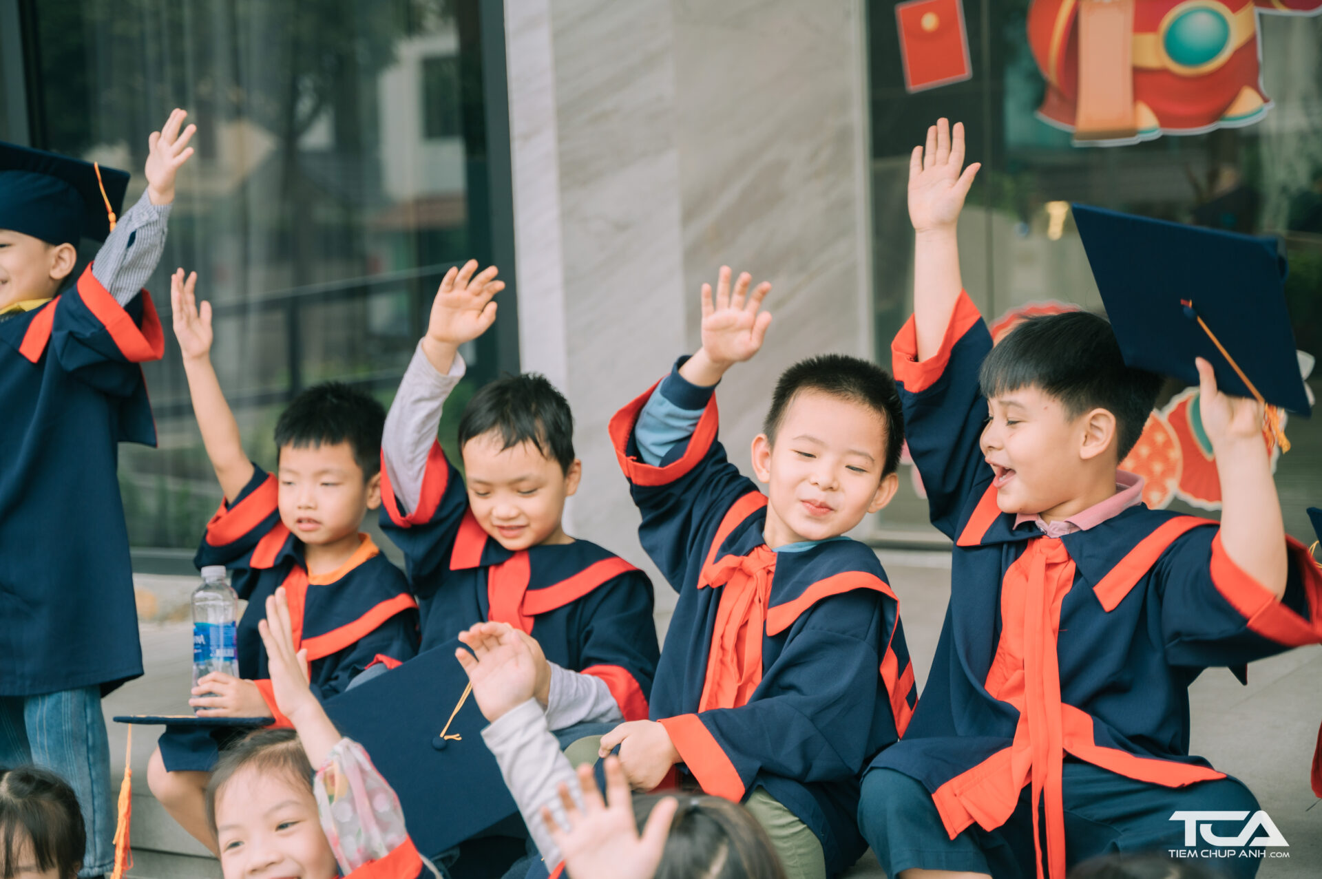 áo tốt nghiệp mầm non
