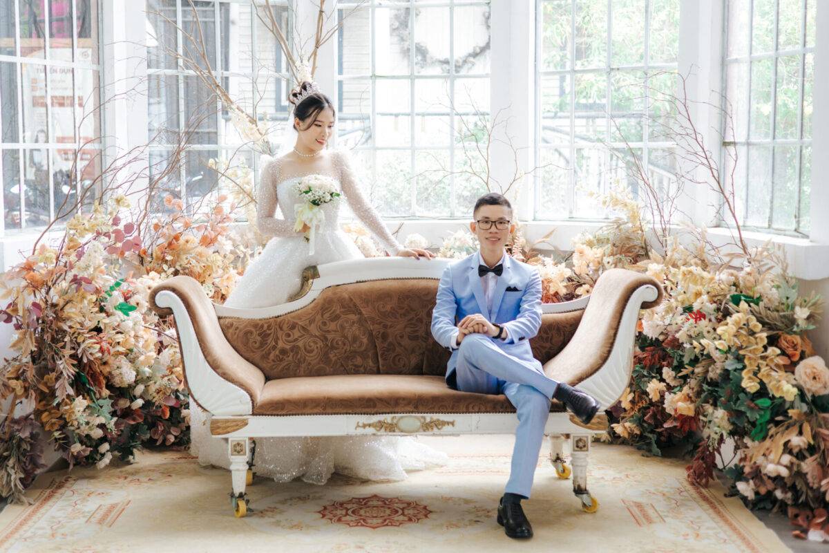 giá thuê thợ chụp ảnh ngày cưới