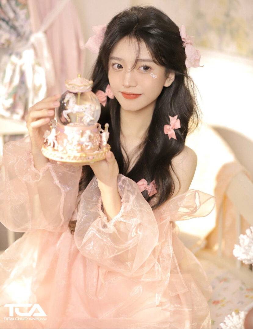 cách tạo dáng chụp sinh nhật
