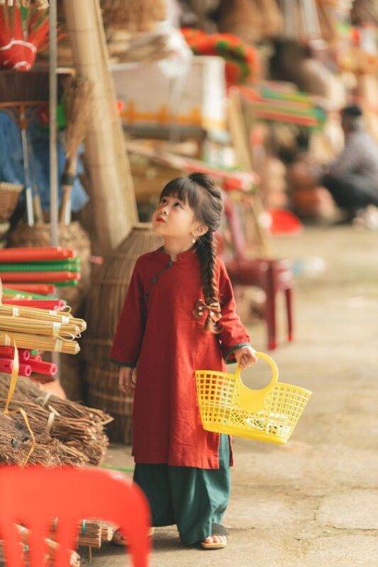 CHỤP ẢNH ÁO DÀI TẾT CHO BÉ ĐẸP