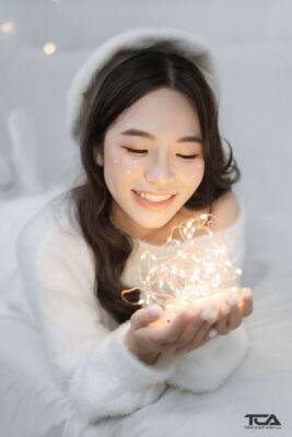 cách tạo dáng chụp ảnh giáng sinh đẹp