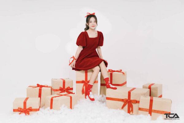 cách tạo dáng chụp ảnh giáng sinh đẹp