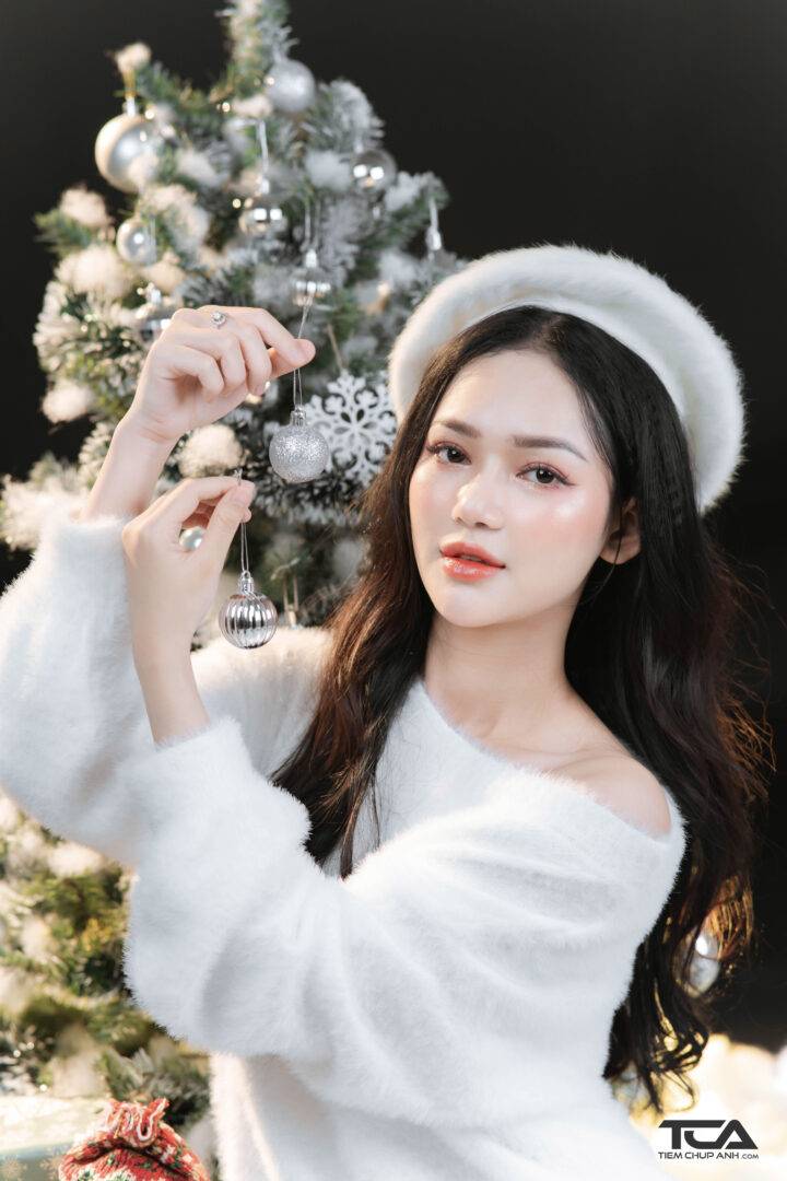 tạo dáng chụp hình giáng sinh