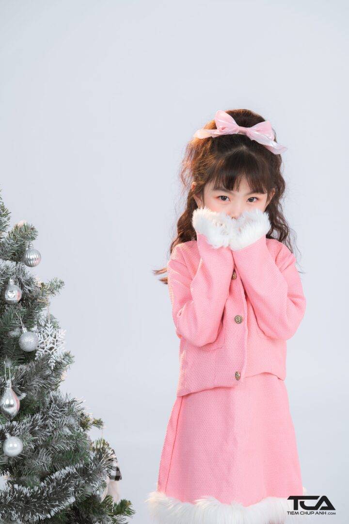 concept chụp ảnh noel cho bé