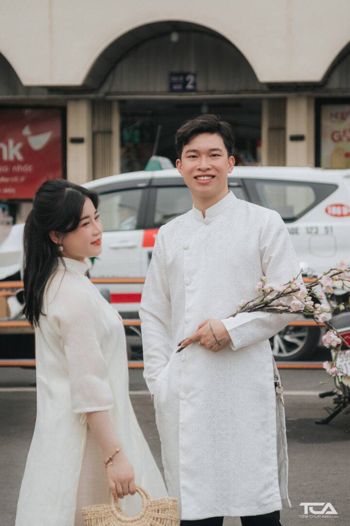chụp ảnh đẹp với hoa đào