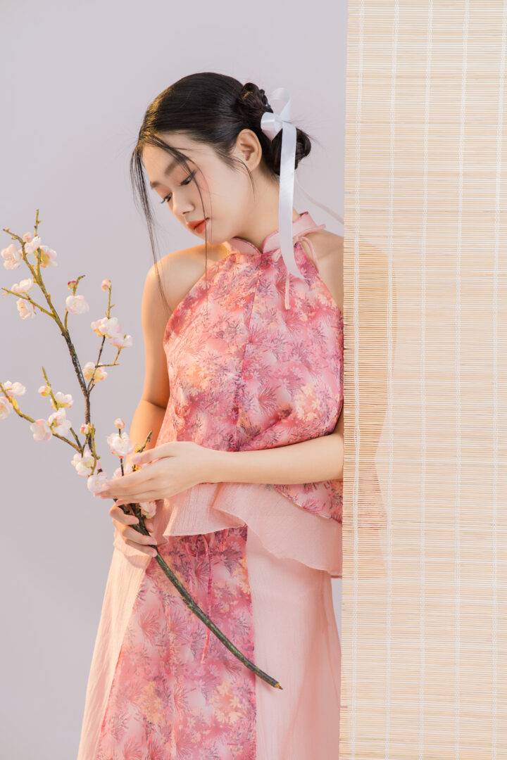 cách tạo dáng chụp hình xuân