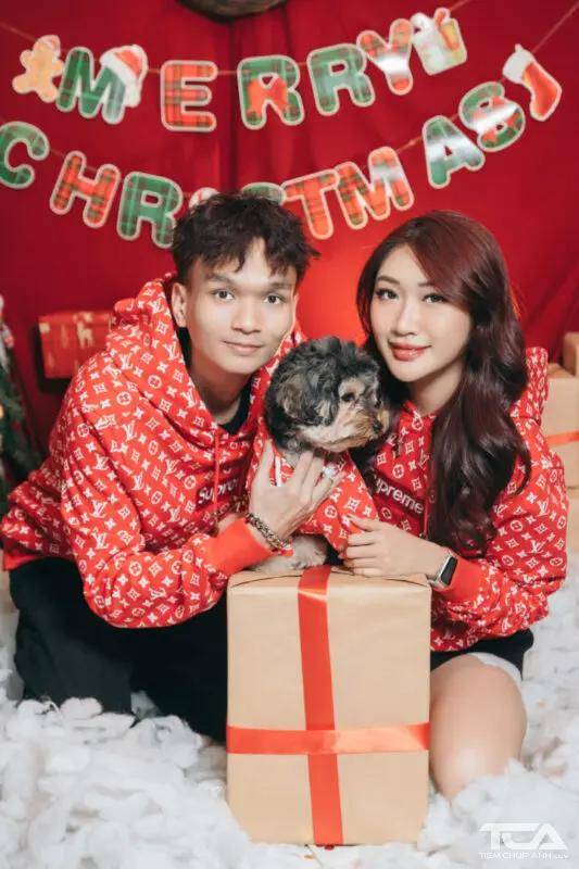 Cách tạo dáng concept chụp ảnh noel đẹp
