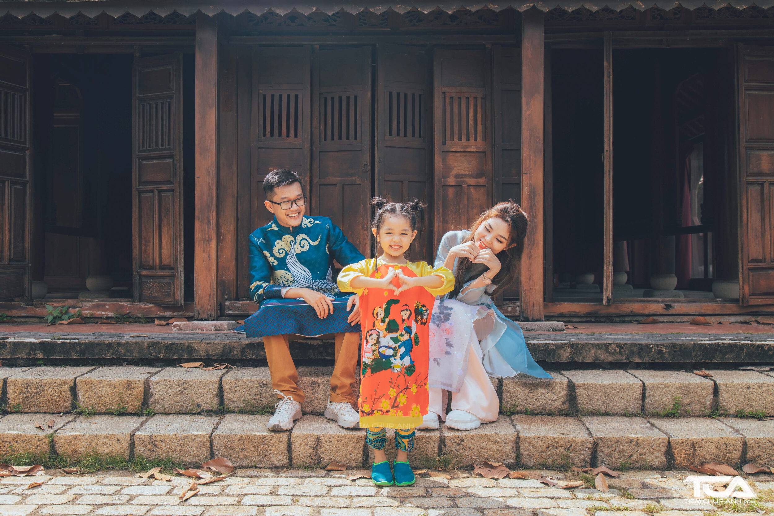 các kiểu tạo dáng chụp ảnh gia đình