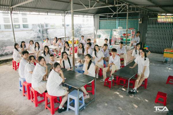 các kiểu chụp ảnh tập thể lớp đẹp