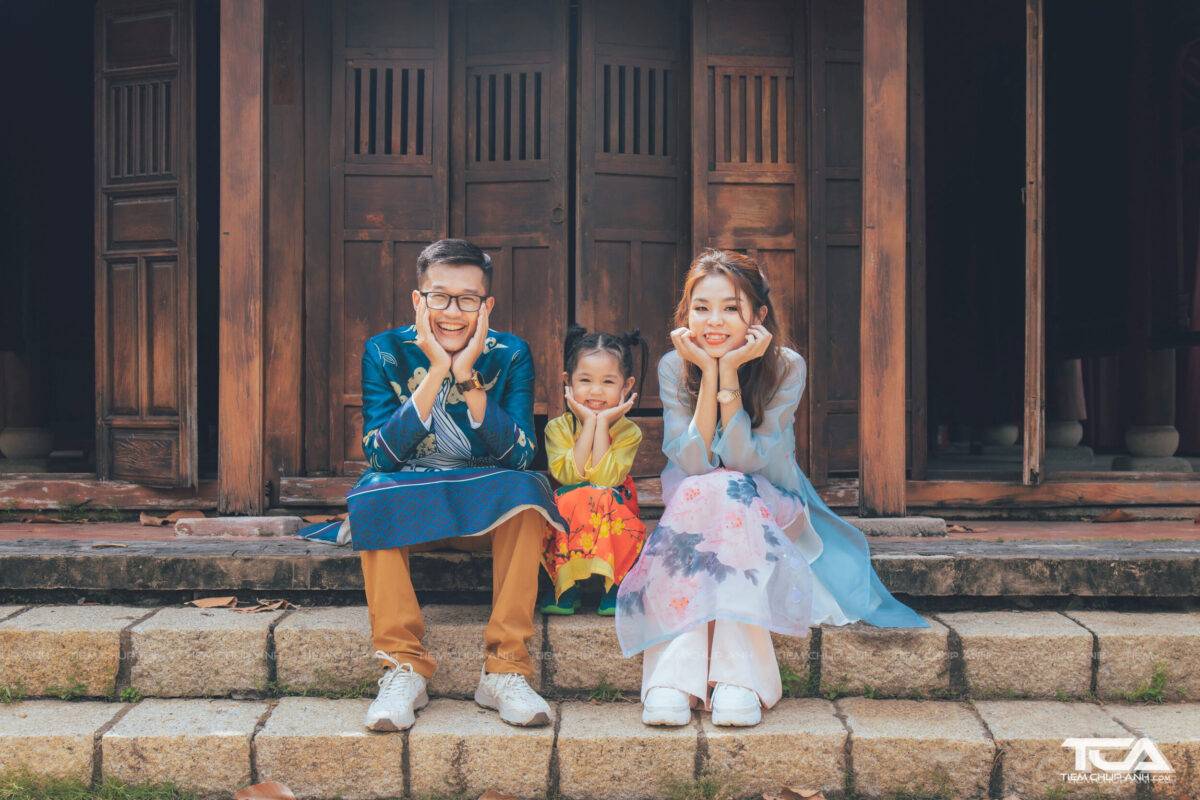 chụp hình tết với áo dài