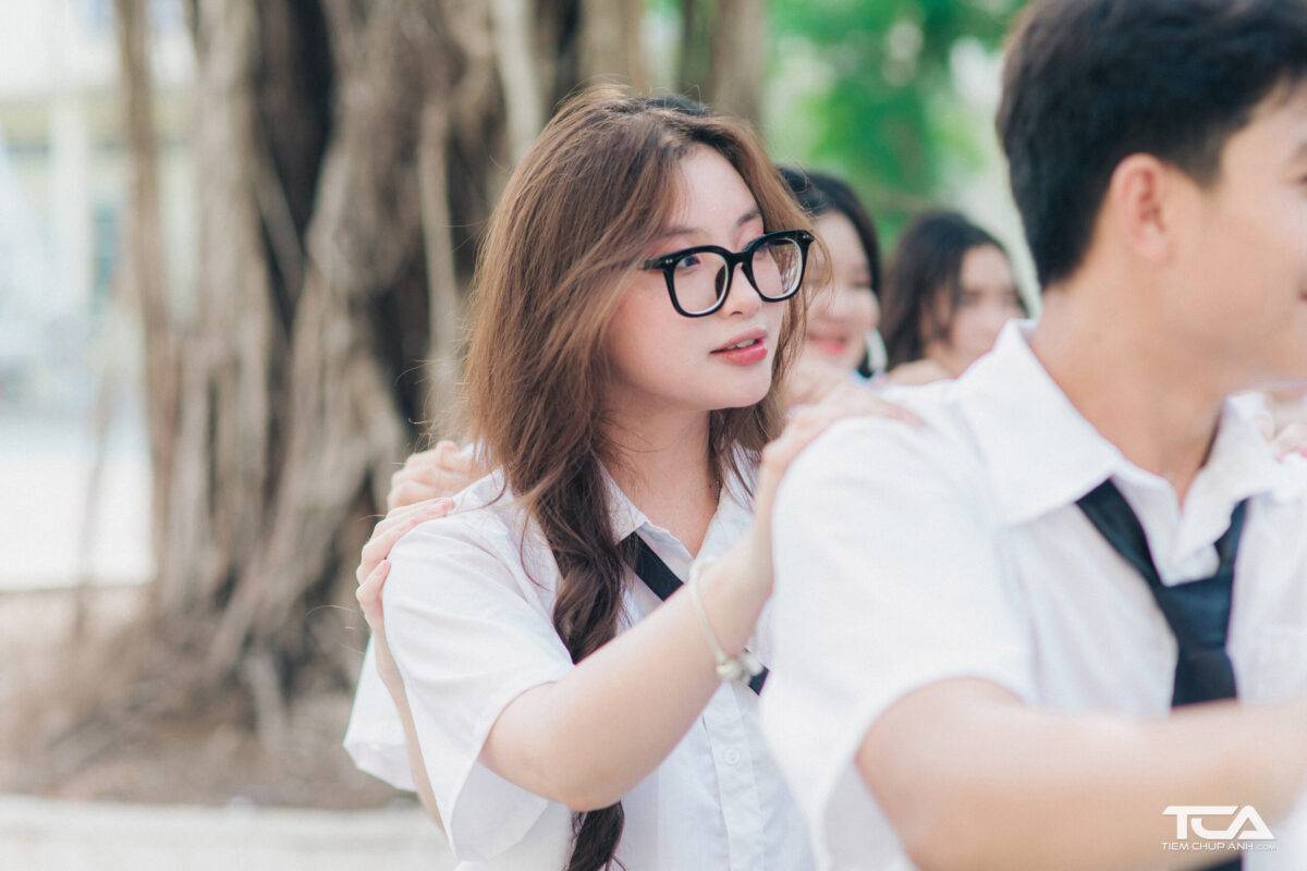 mẫu tóc chụp kỷ yếu